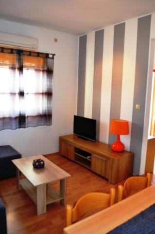 Apartments Belic With Pool Jelsa  Dış mekan fotoğraf