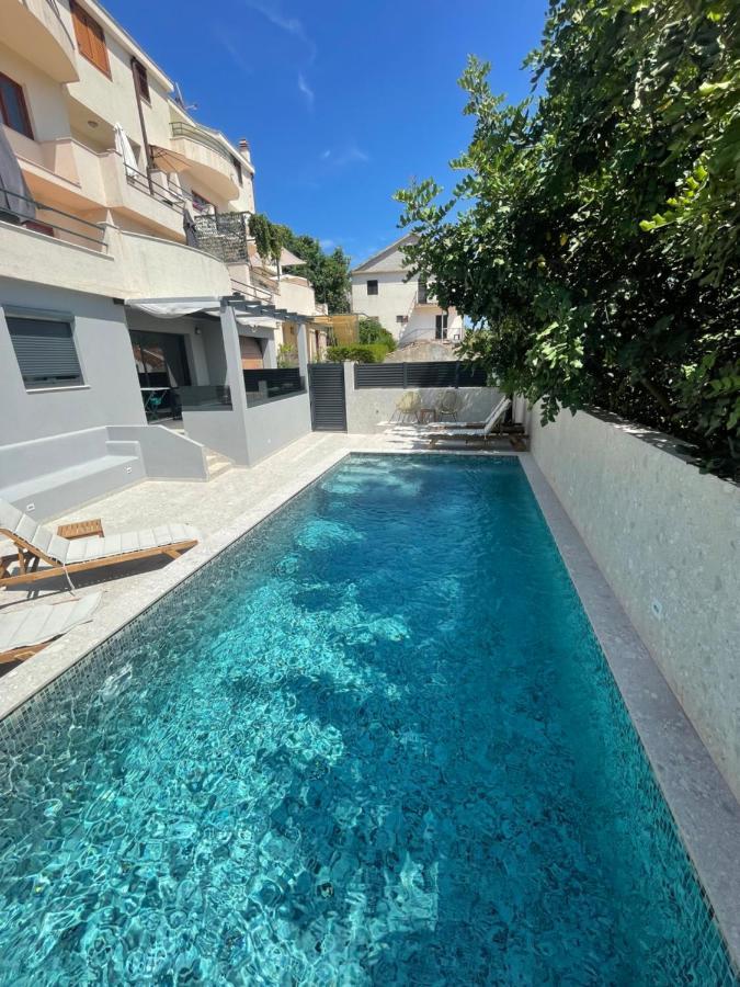 Apartments Belic With Pool Jelsa  Dış mekan fotoğraf